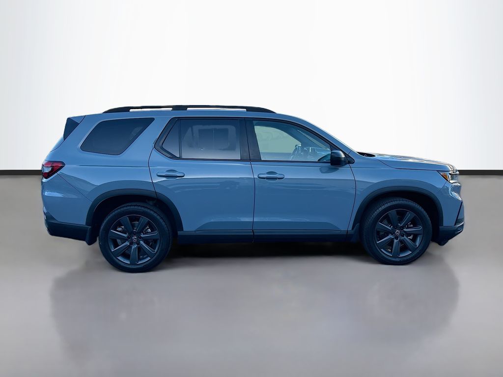 Thumbnail: 2023 Honda Pilot - 4