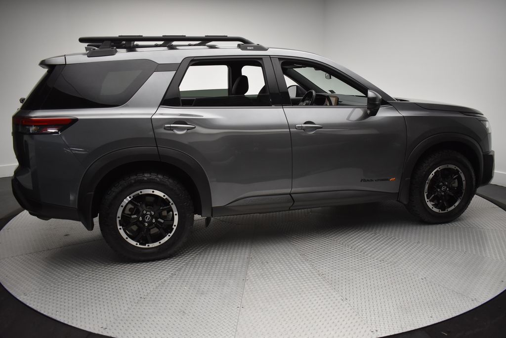 Thumbnail: 2024 Nissan Pathfinder - 4