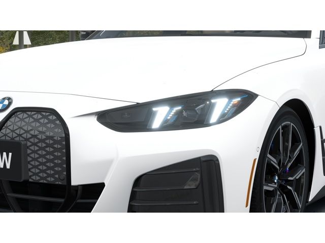 Thumbnail: 2025 BMW i4 - 6