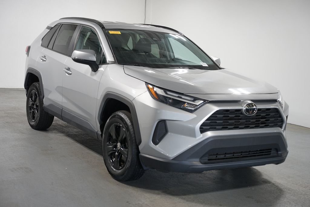 Thumbnail: 2024 Toyota RAV4 - 3