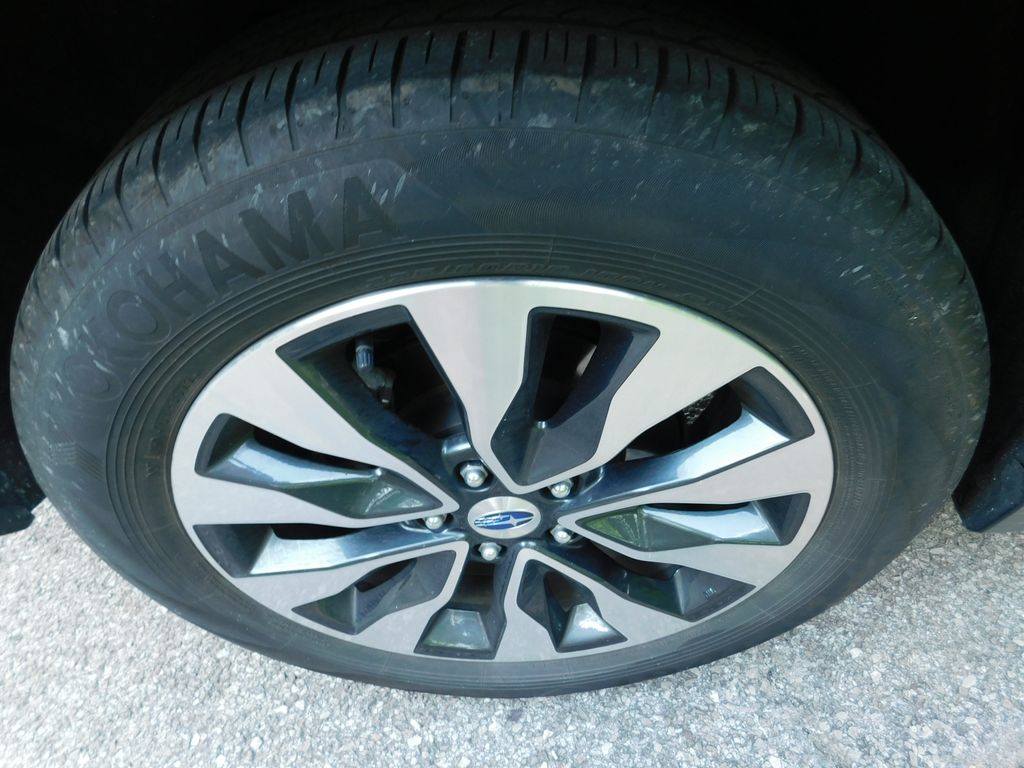 Thumbnail: 2023 Subaru Outback - 9