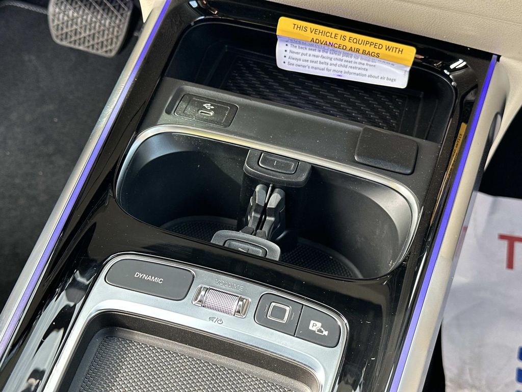 Thumbnail: 2026 Mercedes-Benz E-Class - 11