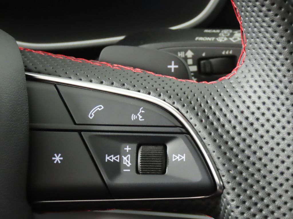 Thumbnail: 2025 Audi Q3 - 19