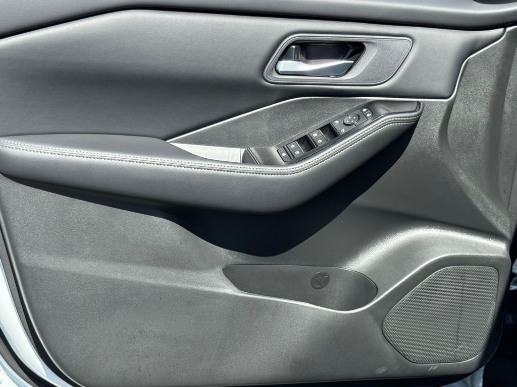 New 2026 Nissan Rogue SUV