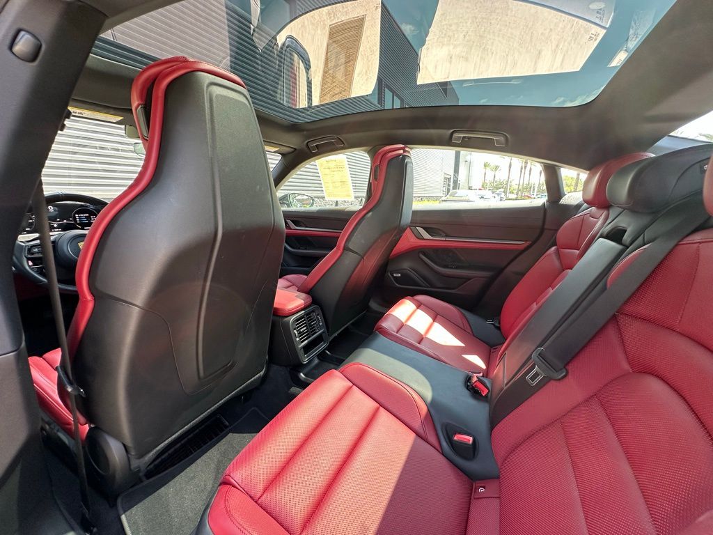 2021 Porsche Taycan 4S 30