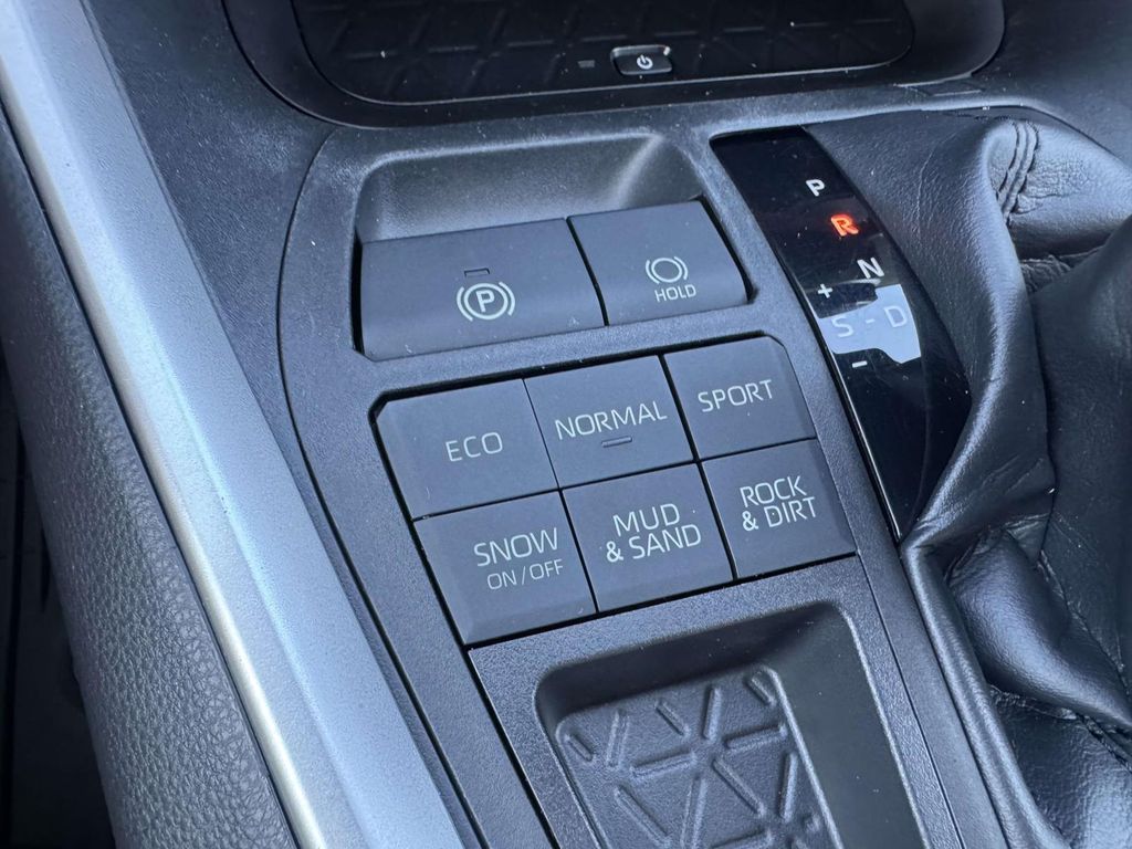 Used 2019 Toyota RAV4 SUV