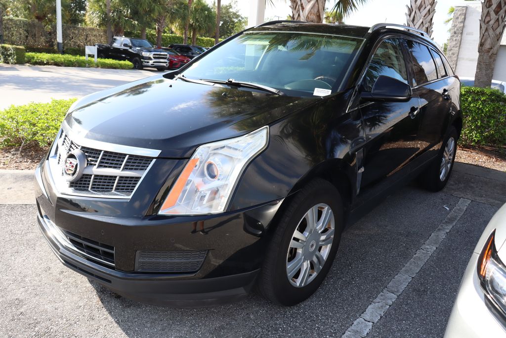 2010 Cadillac SRX Luxury 2