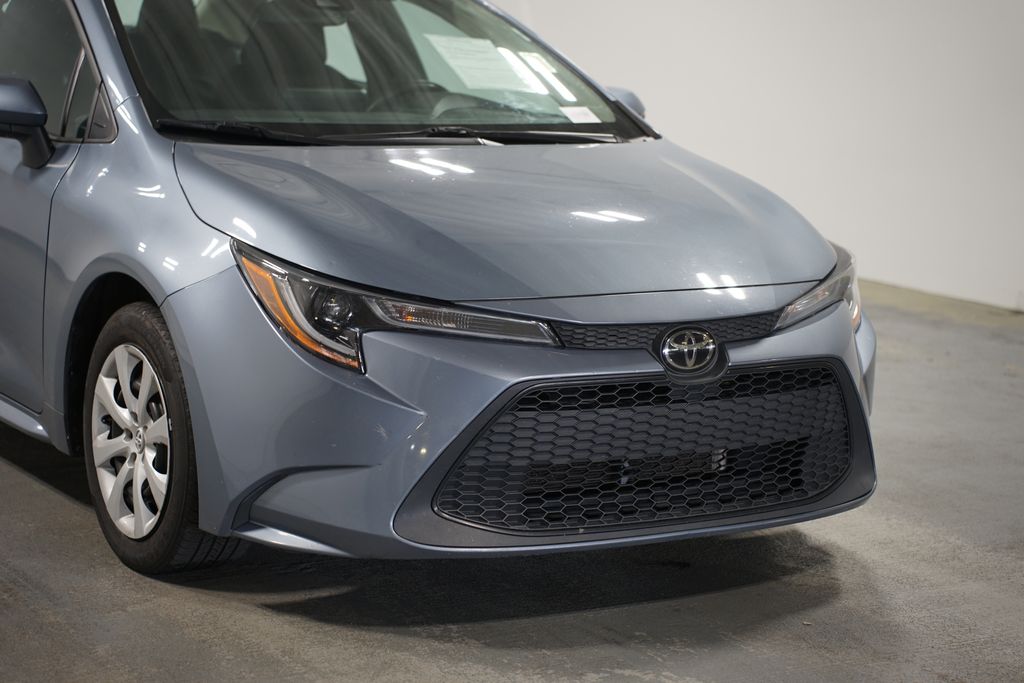 2022 Toyota Corolla LE 4