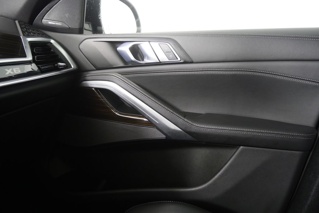 Thumbnail: 2025 BMW X6 - 26