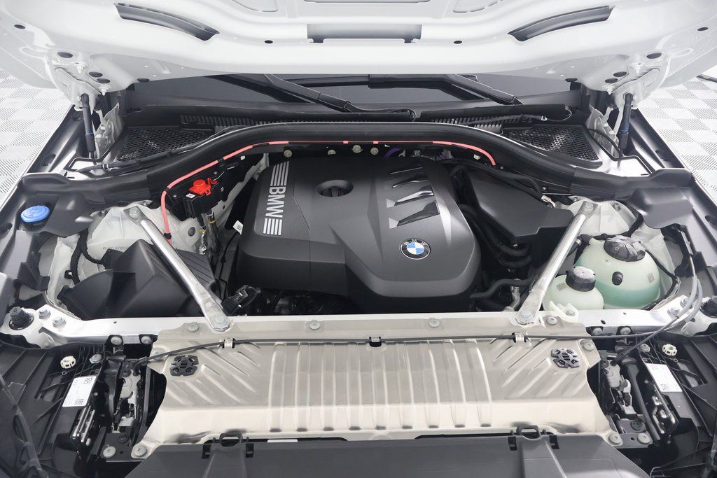Thumbnail: 2025 BMW X3 - 9