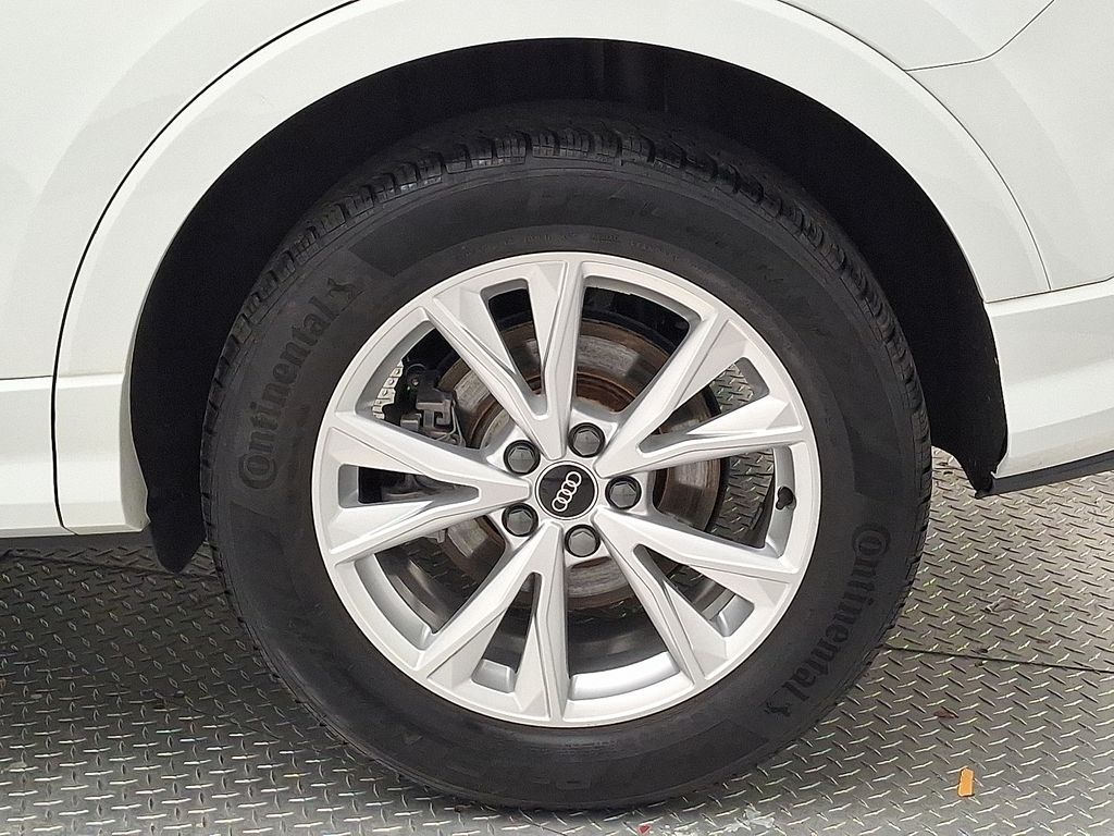 Thumbnail: 2022 Audi Q3 - 7