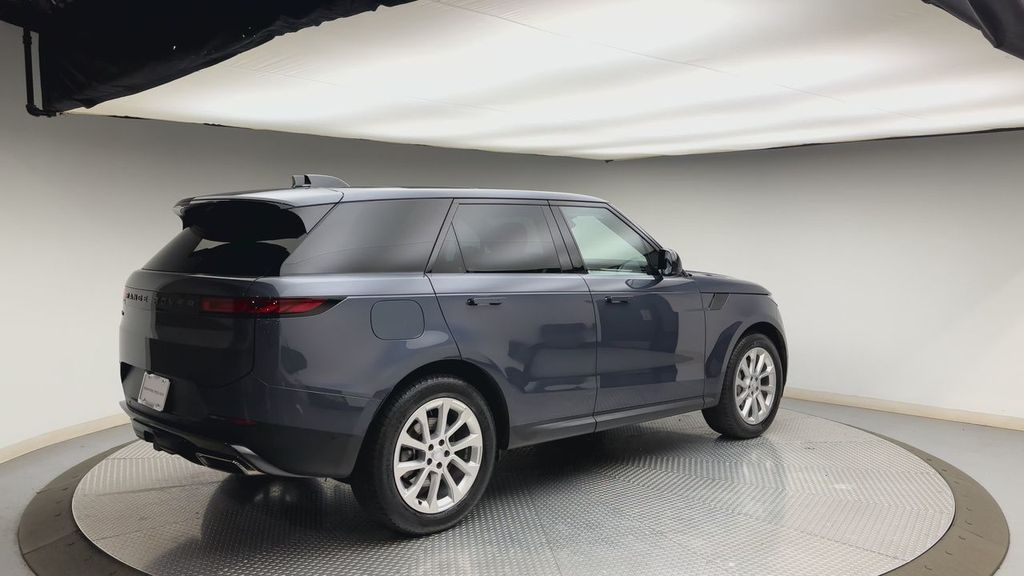 Thumbnail: 2024 Land Rover Range Rover Sport - 2