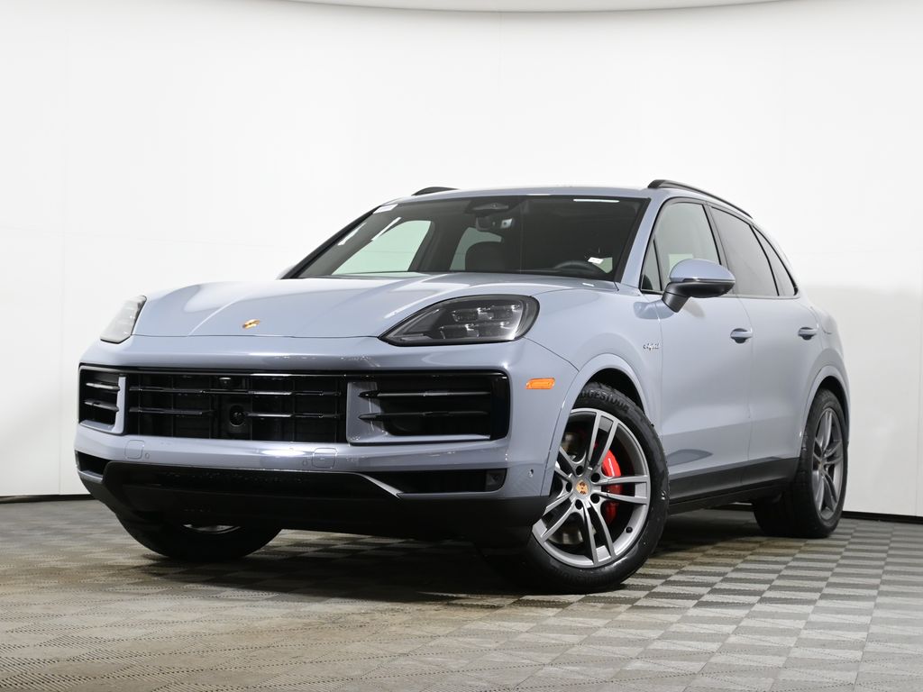 Thumbnail: 2026 Porsche Cayenne - 1