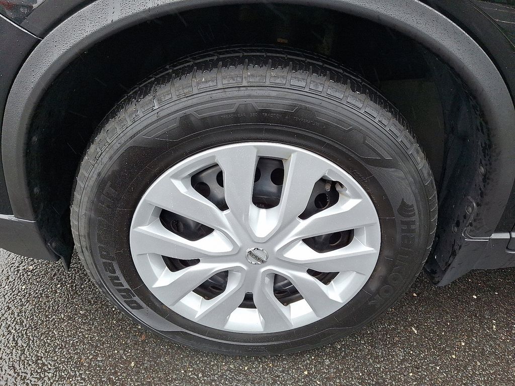 Thumbnail: 2019 Nissan Rogue - 8