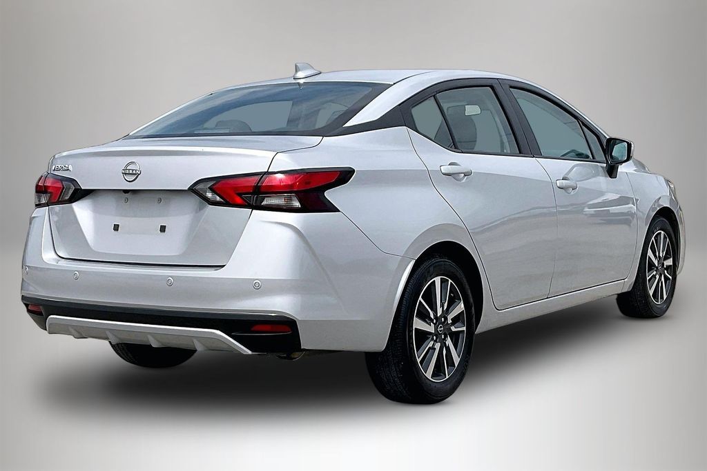 Used 2025 Nissan Versa 1.6 SV 4D Sedan