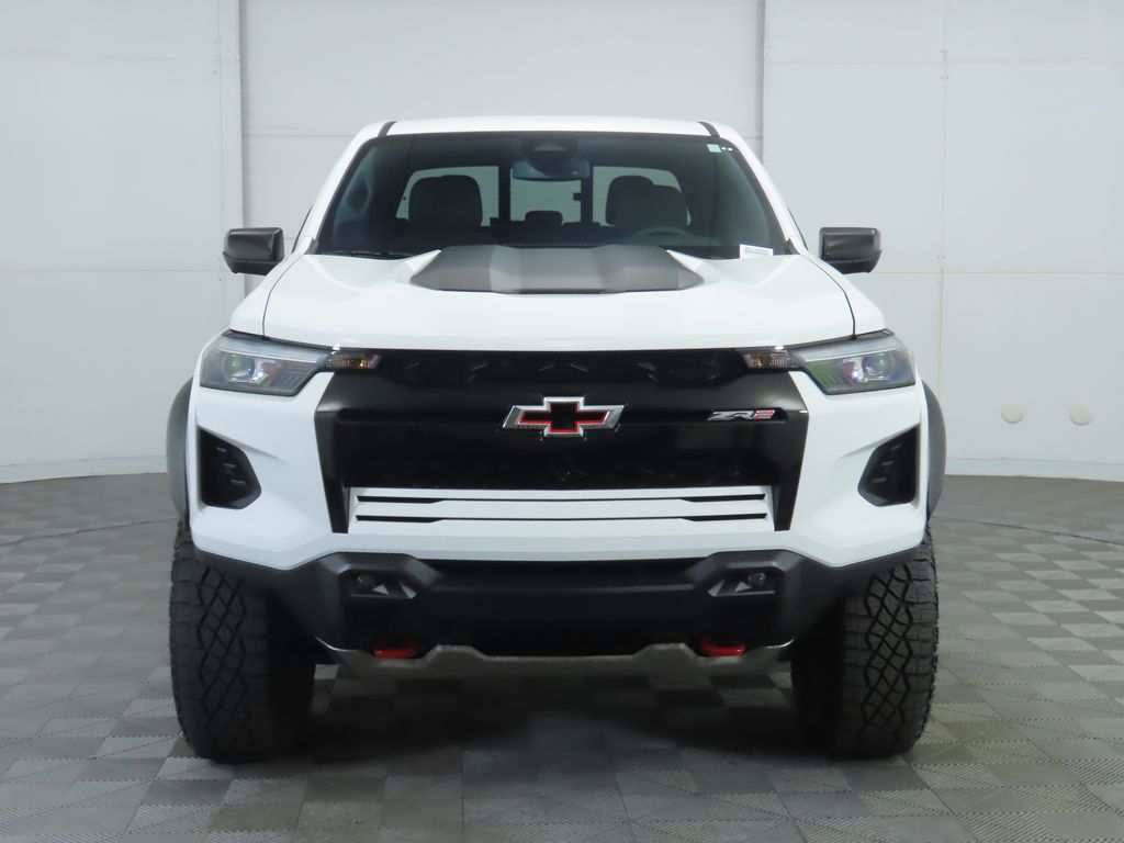 Thumbnail: 2024 Chevrolet Colorado - 2