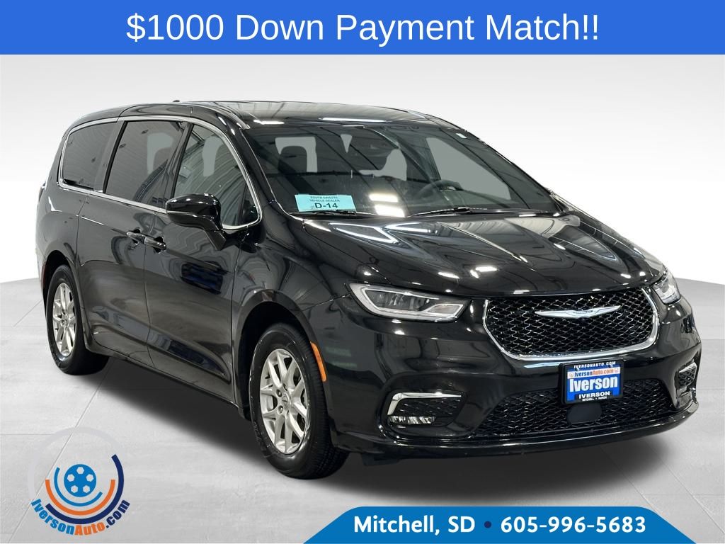 2025 Chrysler Pacifica Select FWD