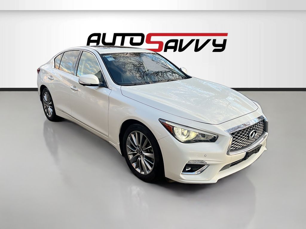 2024 INFINITI Q50 LUXE