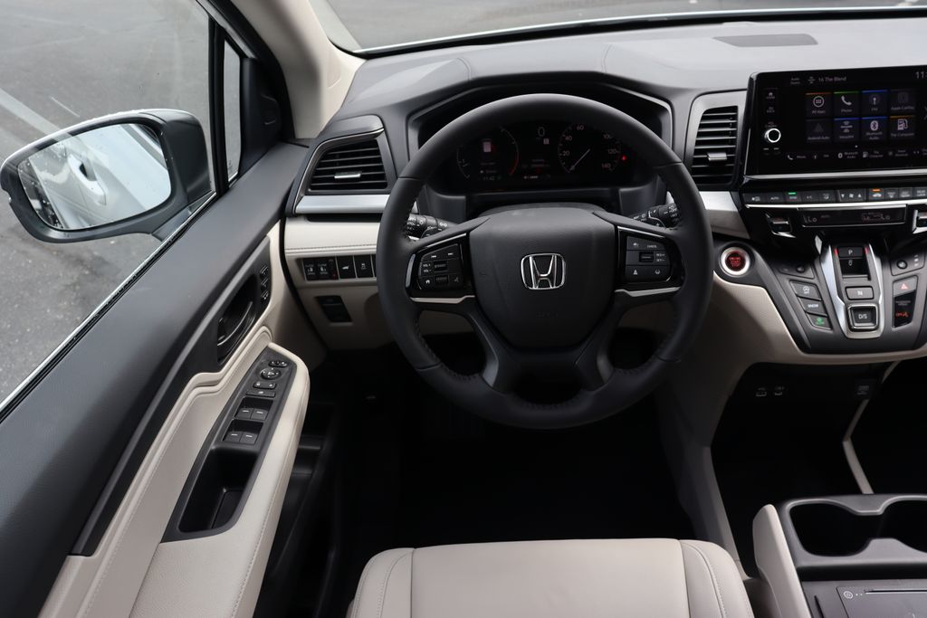 Thumbnail: 2026 Honda Odyssey - 19