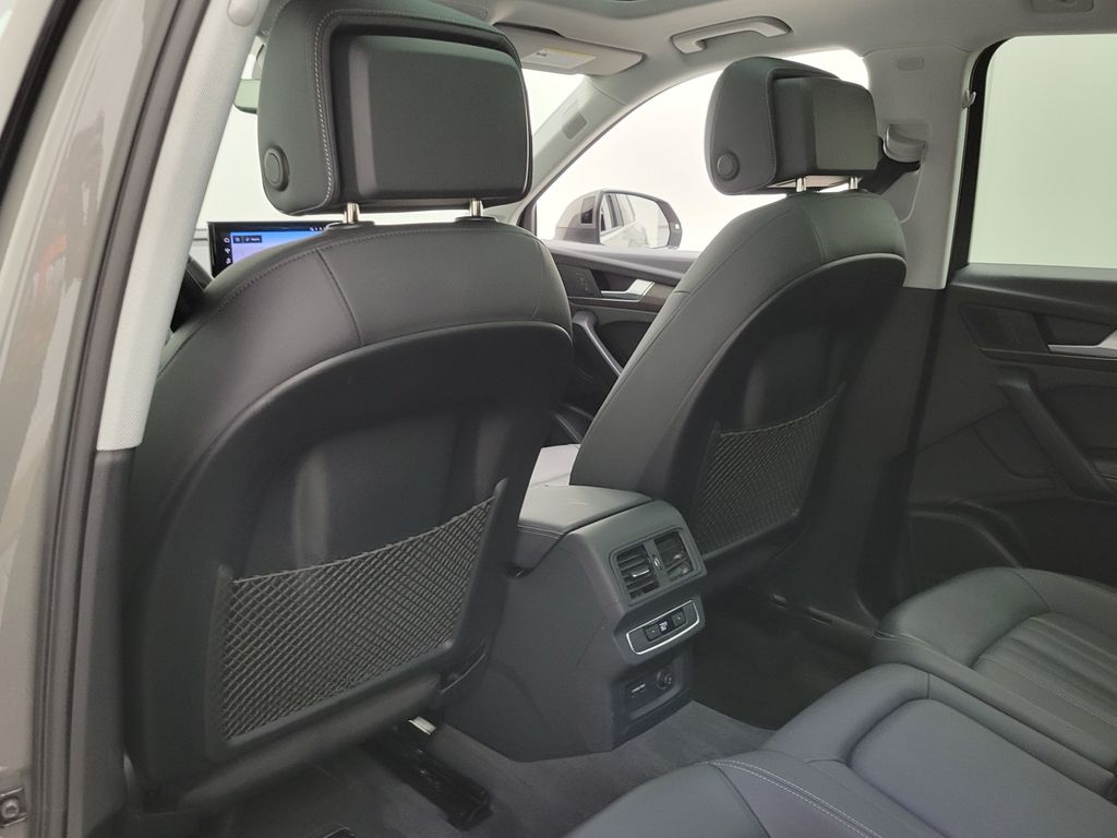 Thumbnail: 2023 Audi Q5 - 23