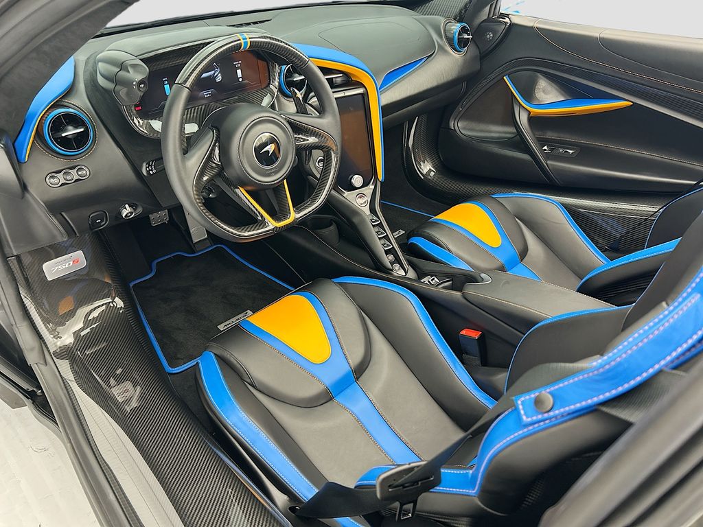 Thumbnail: 2024 Mclaren 750S - 17