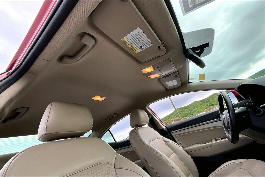 Used 2018 Red Hyundai Limited image 17