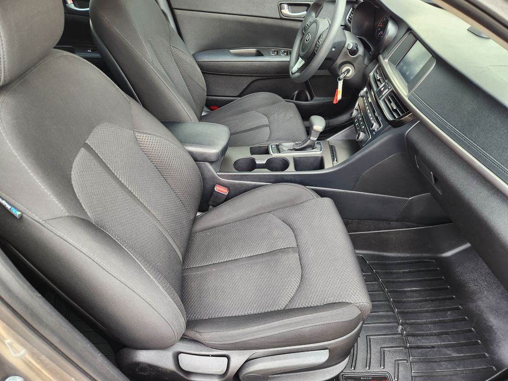 2018 Kia Optima LX Silver at Community Kia