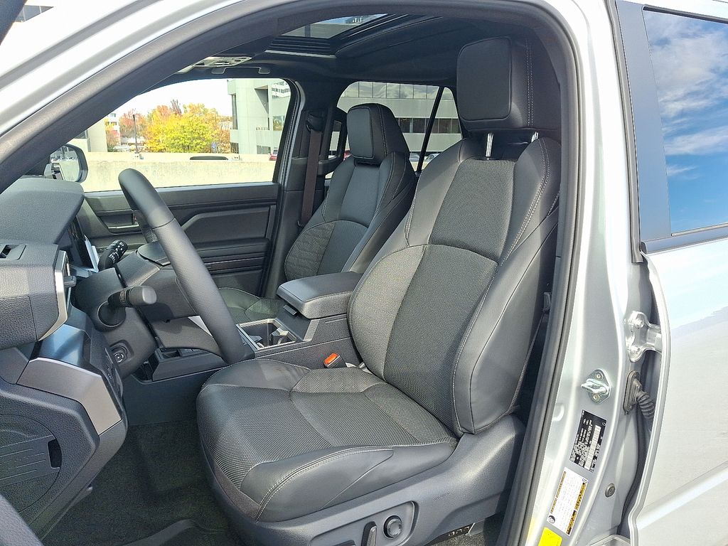 Thumbnail: 2025 Toyota 4Runner - 5