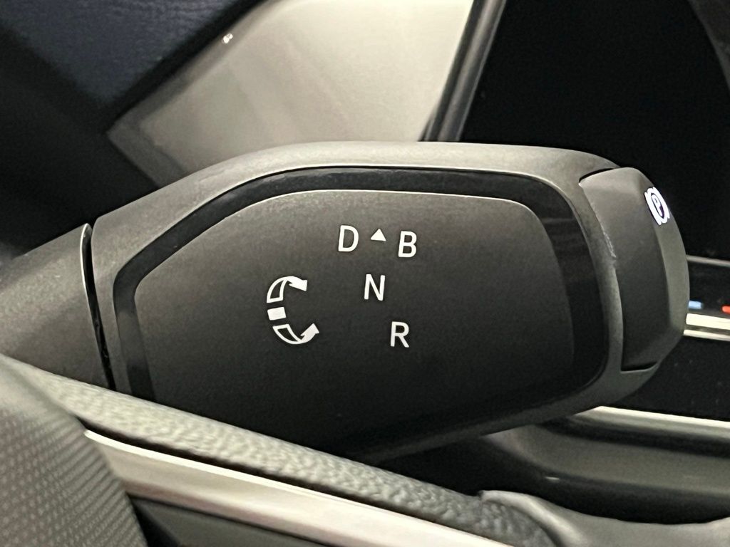 2025 Volkswagen ID.4 PRO S - Photo 17