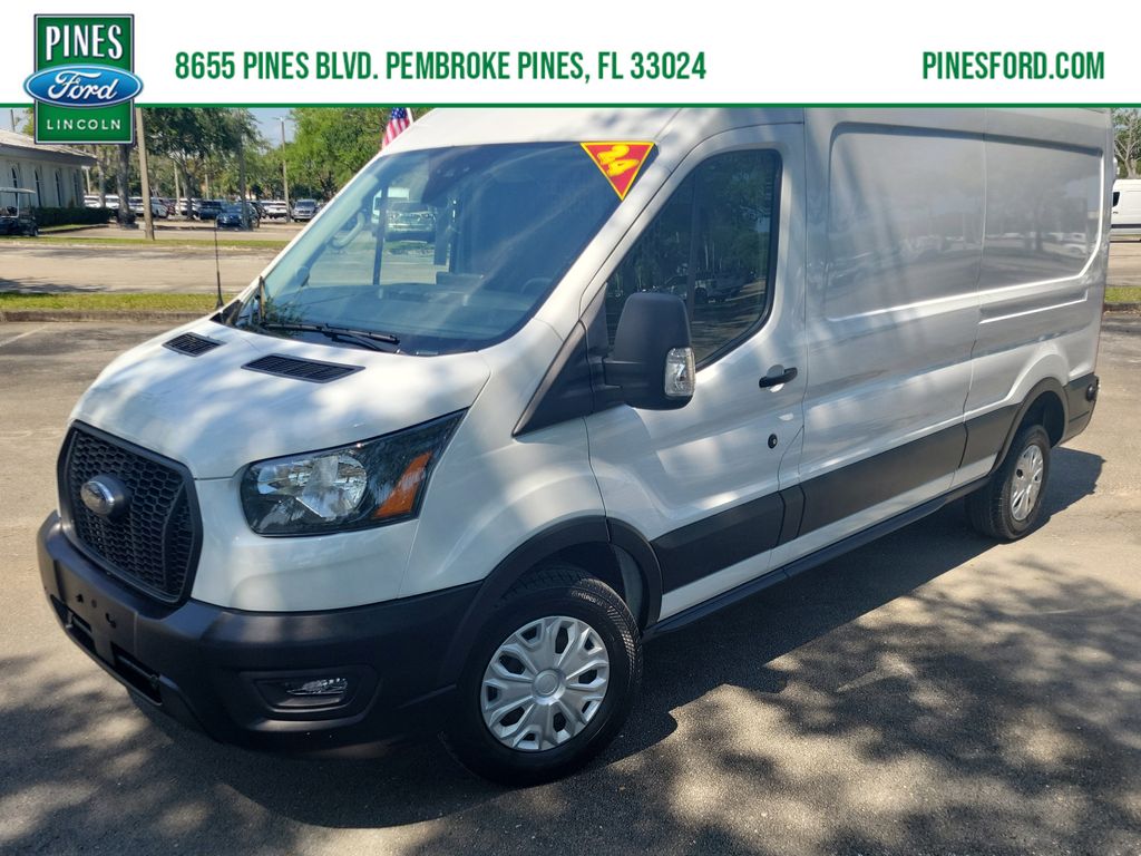 2024 Ford Transit Cargo 250 Medium Roof LB RWD
