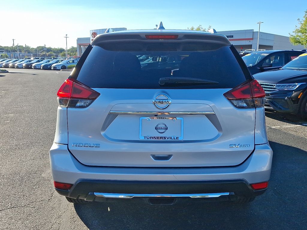 Thumbnail: 2018 Nissan Rogue - 5