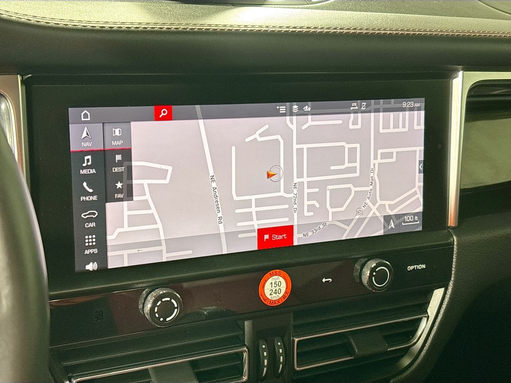 2023 Porsche Macan S