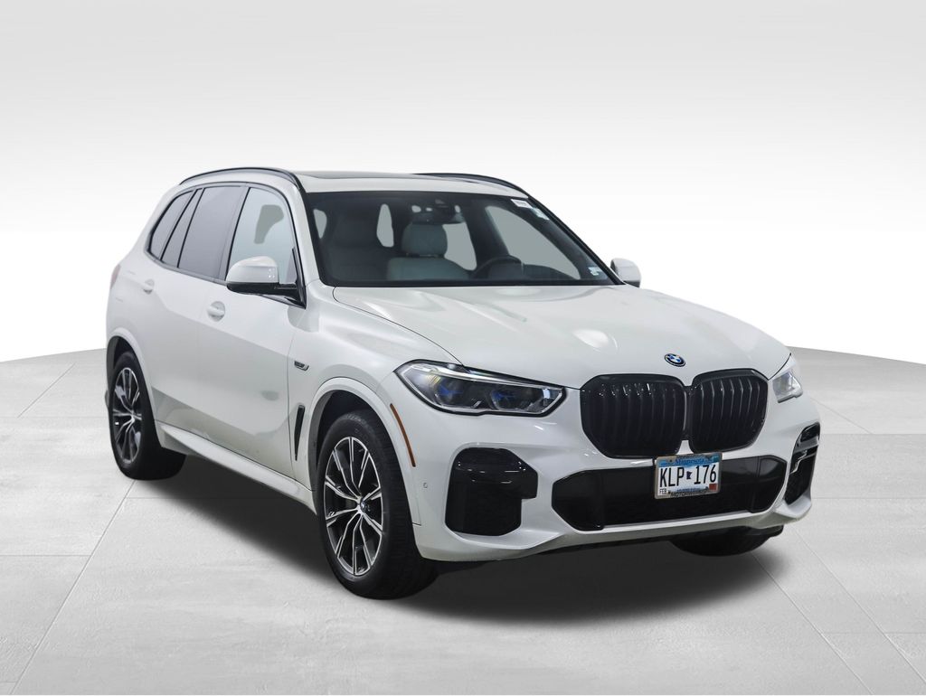 Thumbnail: 2023 BMW X5 - 7