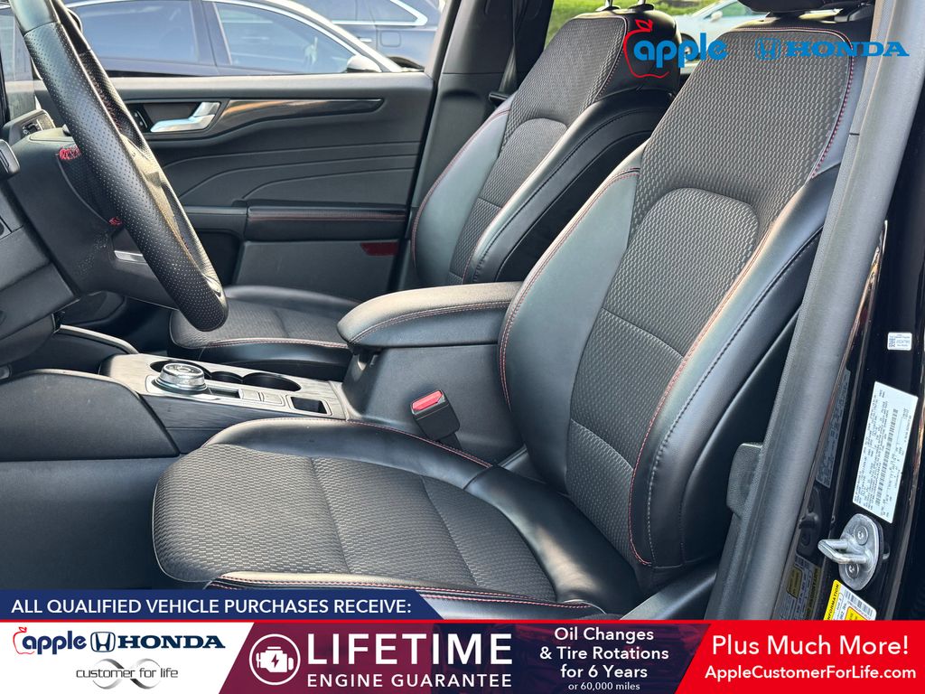 2023 Ford Escape ST-Line Select