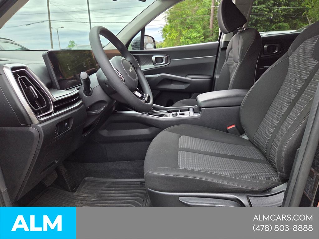 Used 2025 Black Kia LX image 3