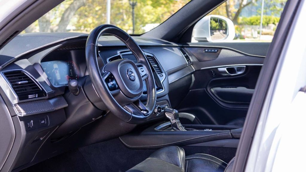 Used 2019 Volvo XC90 T6 R-Design 4D Sport Utility