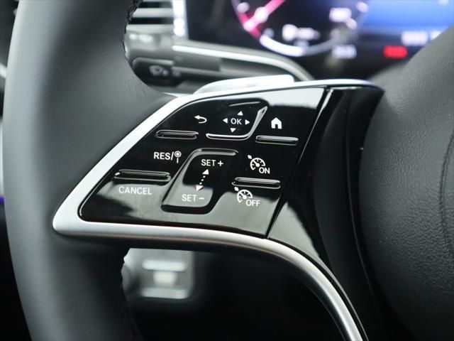 Thumbnail: 2026 Mercedes-Benz GLE - 12