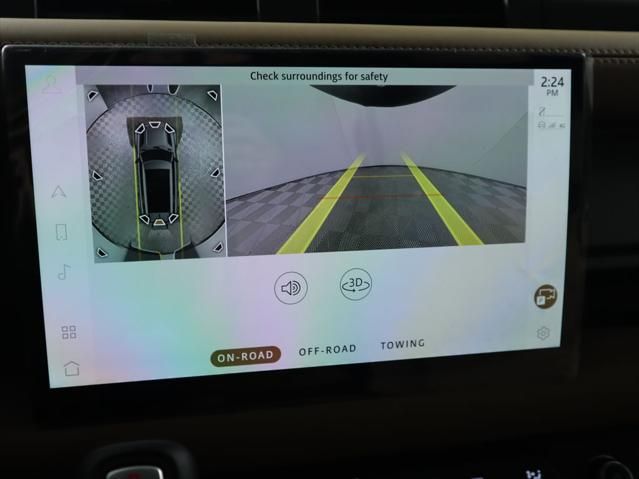 Thumbnail: 2025 Land Rover Defender - 17