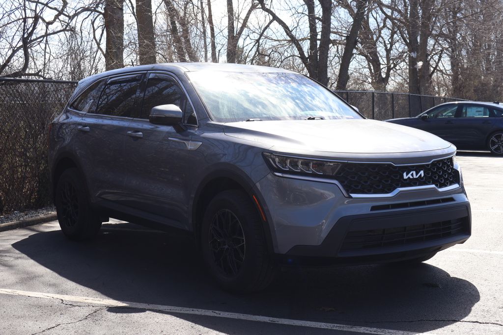 Thumbnail: 2022 Kia Sorento - 10