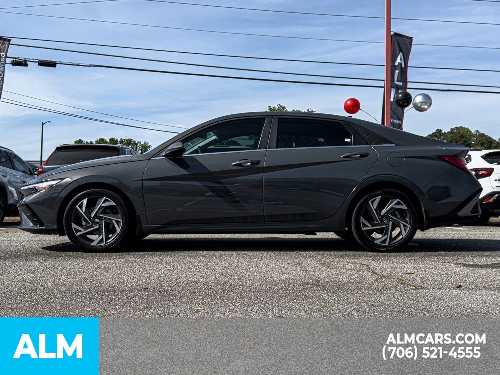 Certified Used 2024 Gray Hyundai SEL image 6
