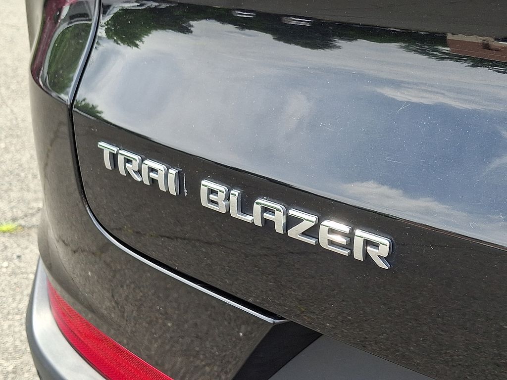 Thumbnail: 2021 Chevrolet TrailBlazer - 26