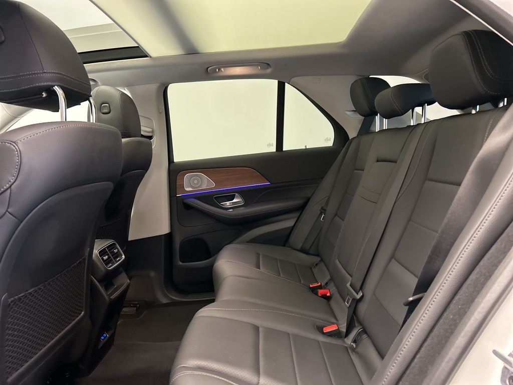 Thumbnail: 2025 Mercedes-Benz GLE - 23