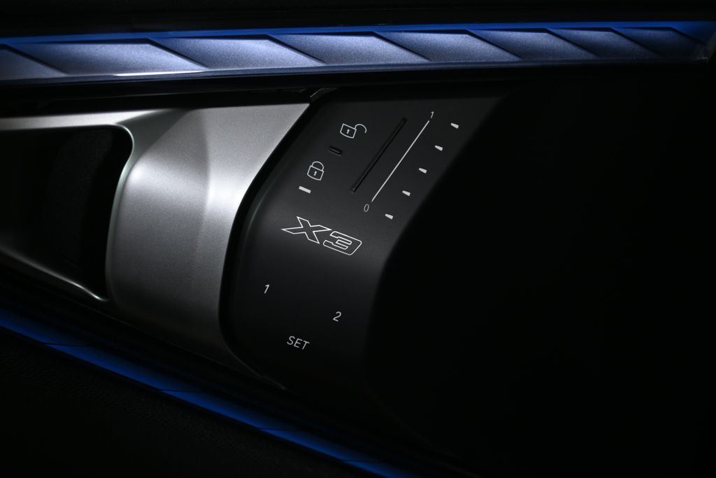 Thumbnail: 2026 BMW X3 - 30