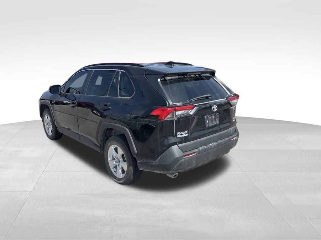 Used 2021 Toyota RAV4 SUV