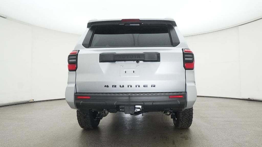 Thumbnail: 2025 Toyota 4Runner - 29