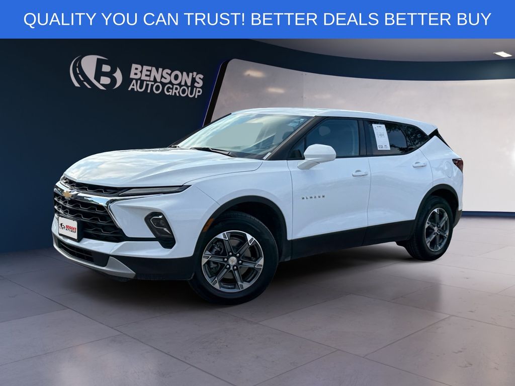 Summit White 2025 Chevrolet Blazer SUV / Crossover 9-Speed Automatic Overdrive