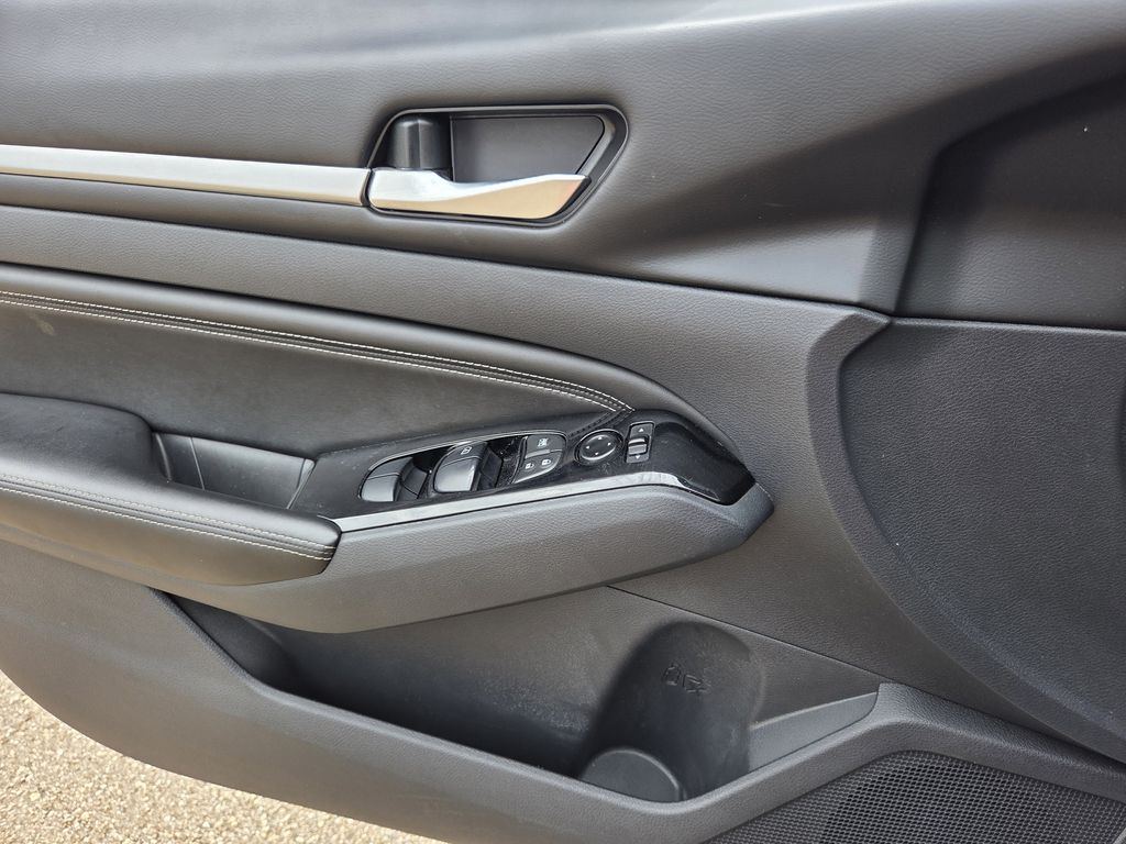Used 2023 Nissan Altima Sedan