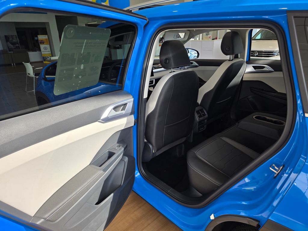 2026 Volkswagen Taos 1.5T SE Blue at Subaru and VW of Moon Township