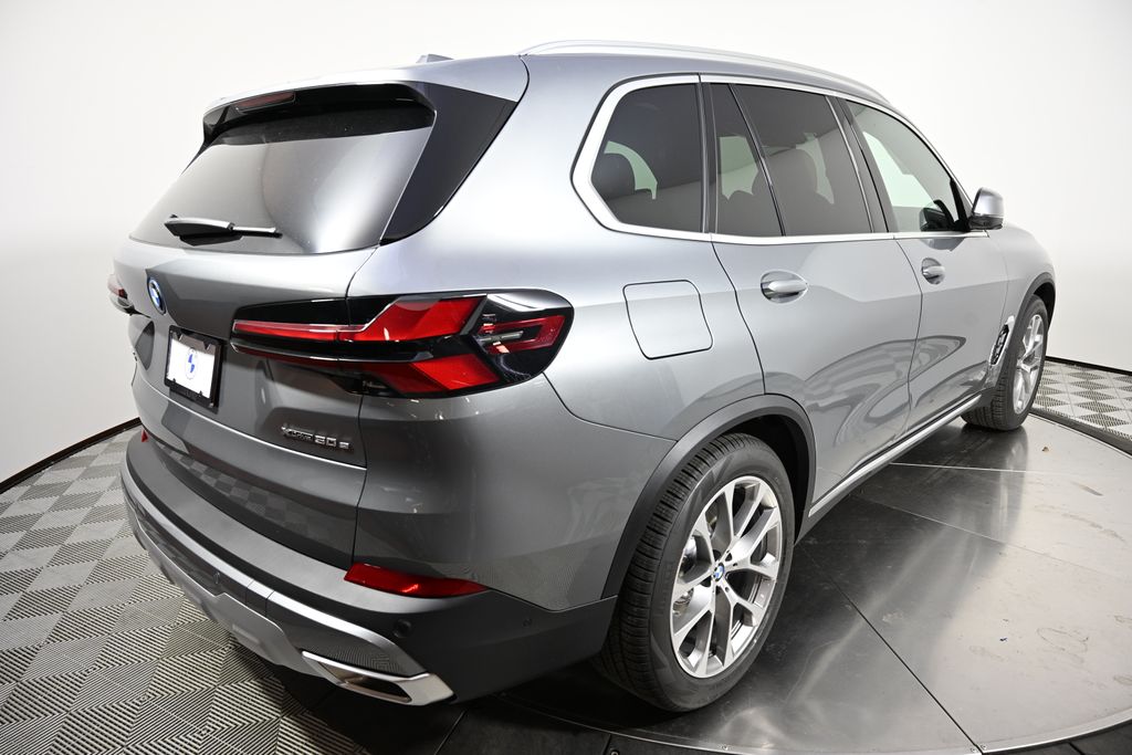 Thumbnail: 2026 BMW X5 - 5