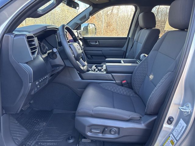 2026 Toyota Tundra SR5 - Photo 21